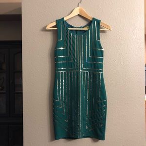 Women’s large (fits like med) green bodycon dress